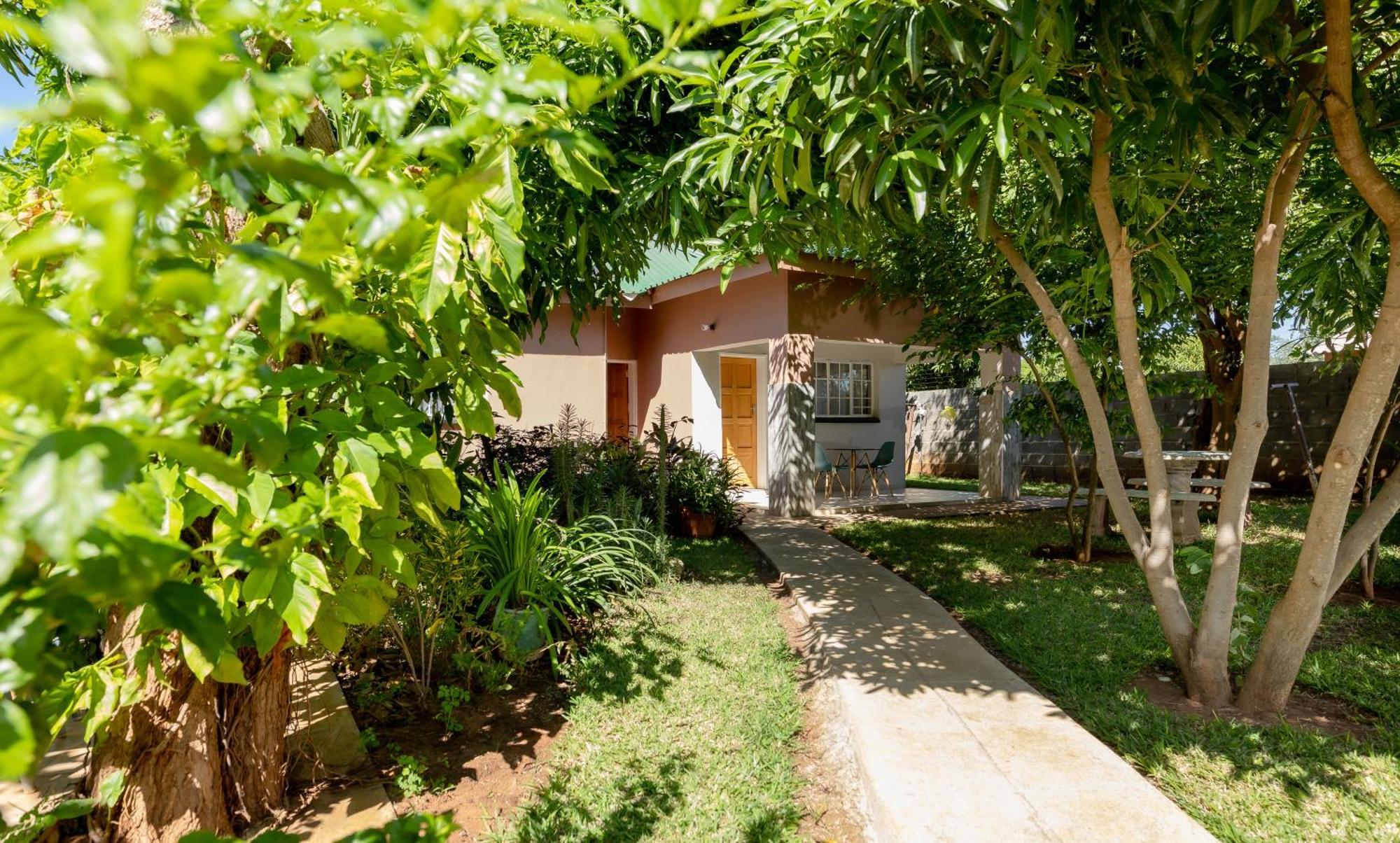 Hungwe House Victoria Falls Exterior foto